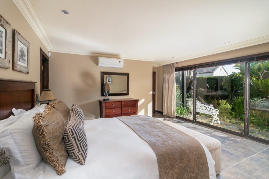 5 Bedroom Property for Sale in Pezula Golf Estate Western Cape